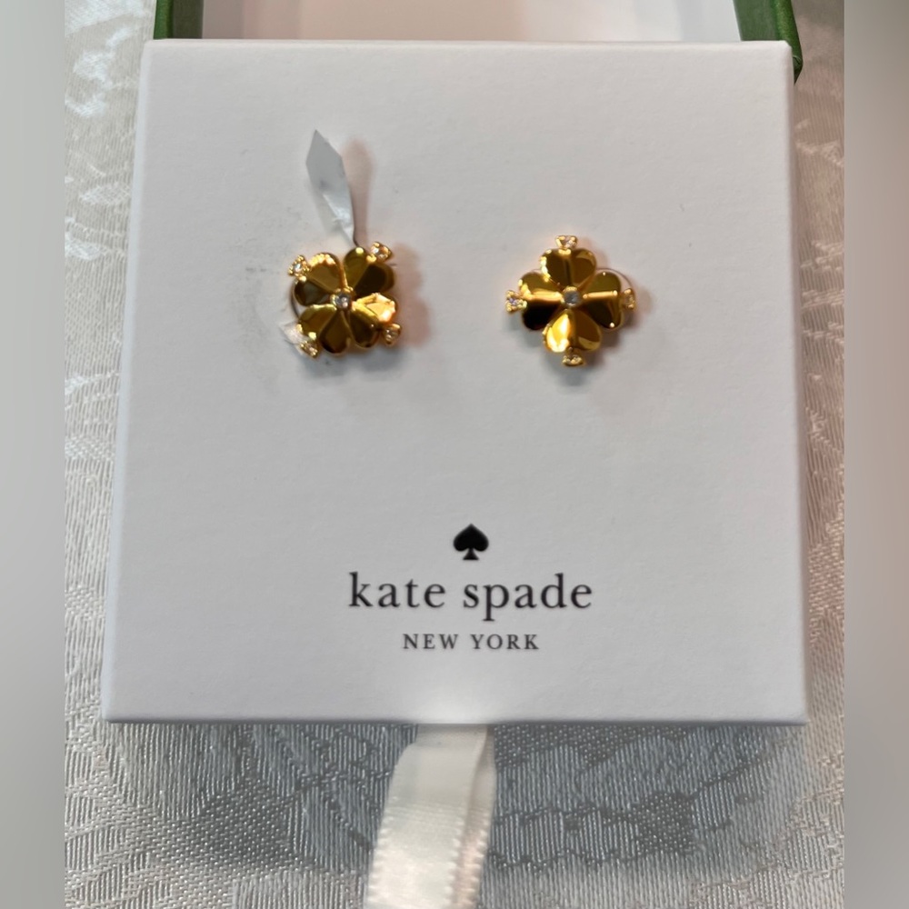 Kate Spade Gold Floral Stud Earrings Legacy Logo in Gift Box NWT - Picture 5 of 6